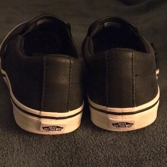 Vans shoes - Picture 4 of 4